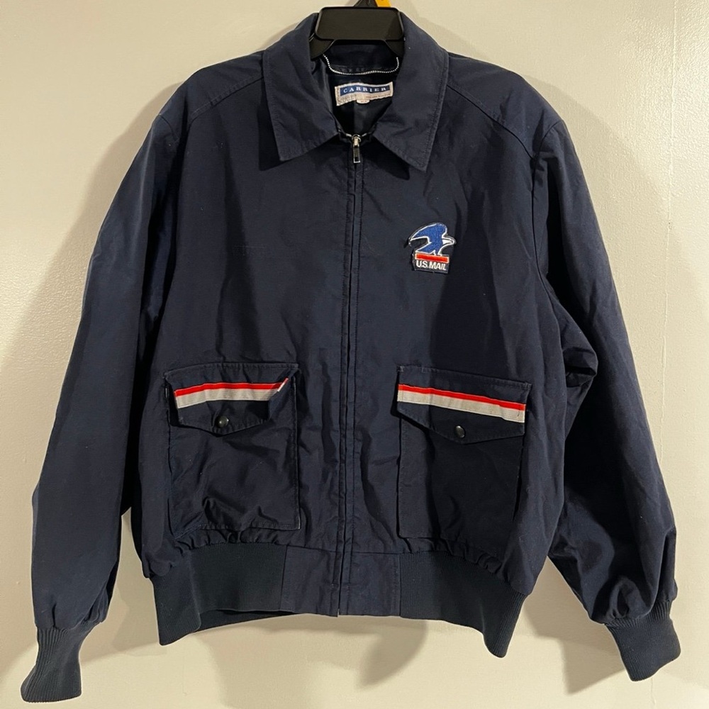 Vintage The Carrier Collection USA Union Made post service US Mail XL